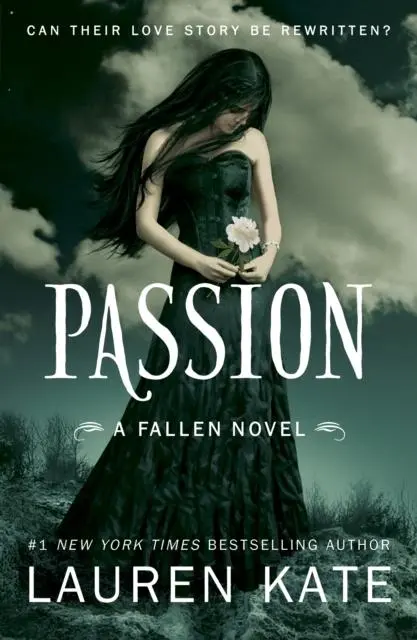 Passion : Book 3 Of The Fallen Series 1