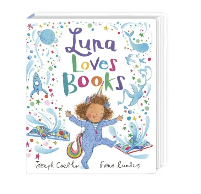 Luna Loves Books 1