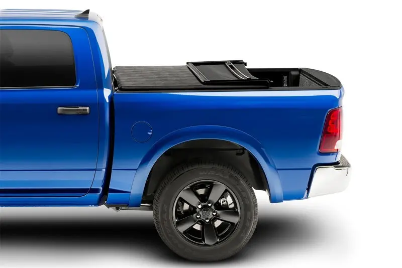 Extang Trifecta 2.0 Tri-Fold Tonneau Cover For 2007–2014 Chevy/Gmc Silverado/Sierra 2500Hd/3500Hd (8-Foot Bed, No Track System) 1